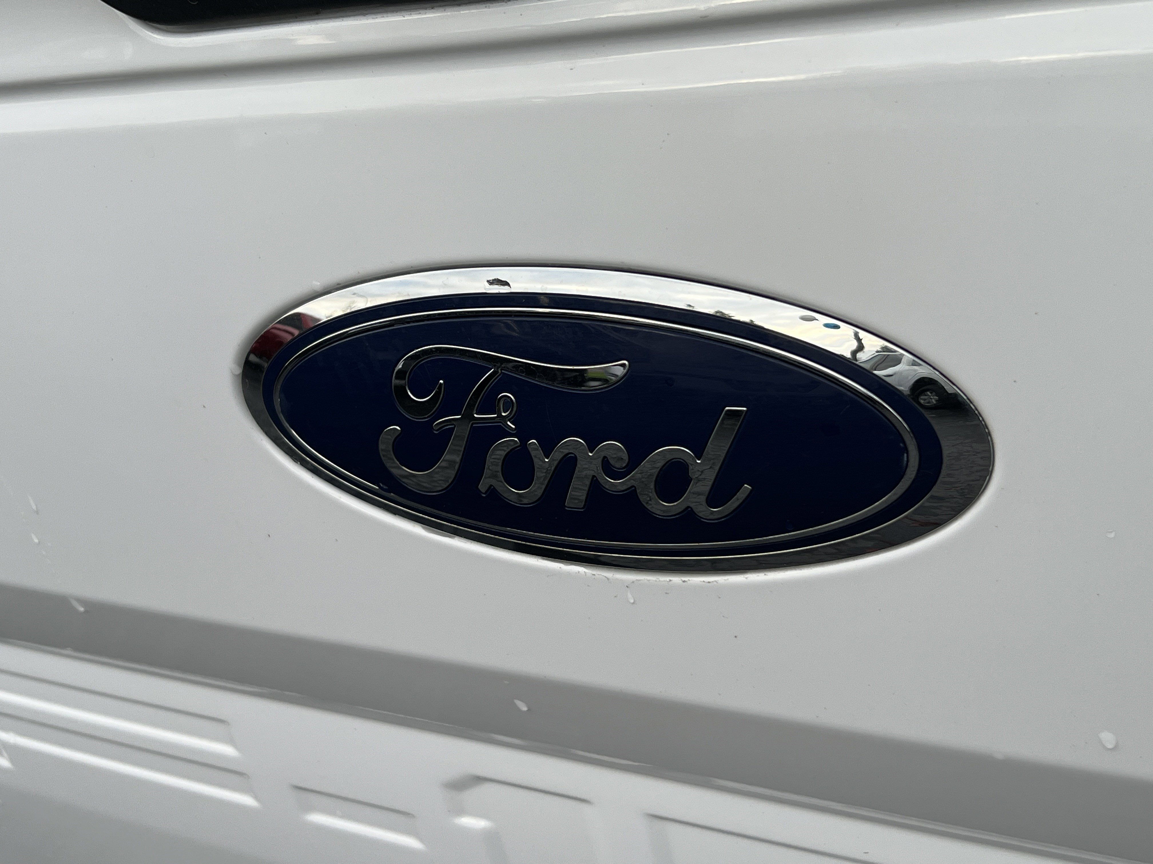 Used 2018 Ford F150 XLT w/ Max Trailer Tow Package image 8