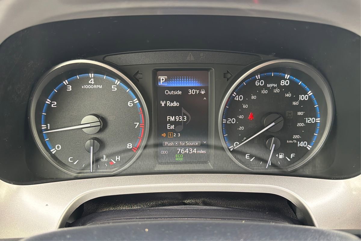 Used 2018 Toyota RAV4 LE w/ All Weather Liner Package image 16