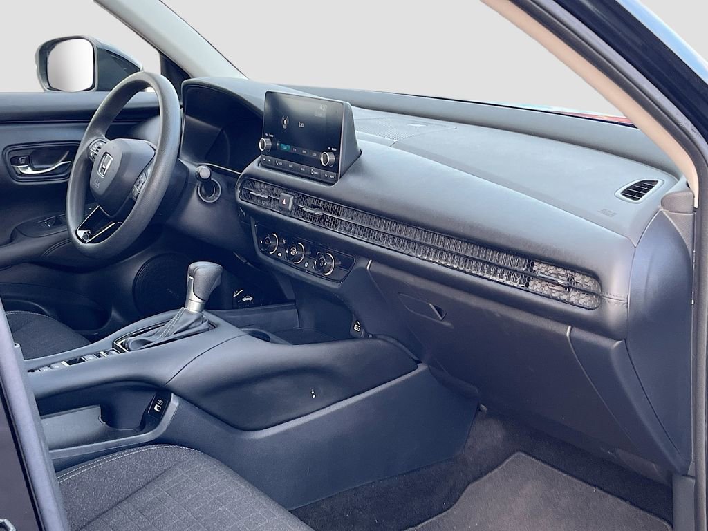 Used 2023 Honda HR-V LX image 28