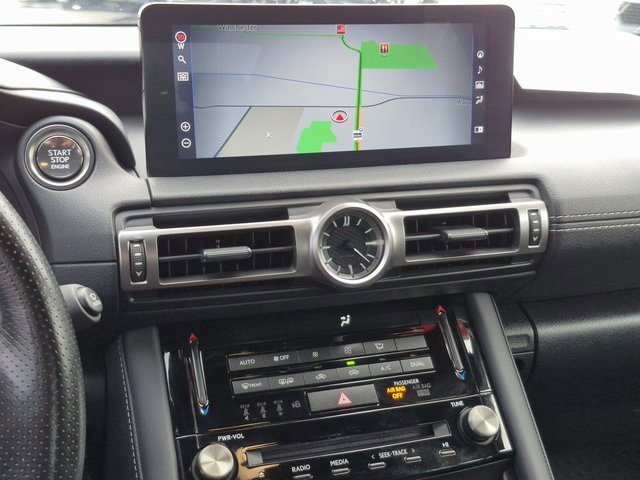 Used 2022 Lexus IS 350 F Sport image 15