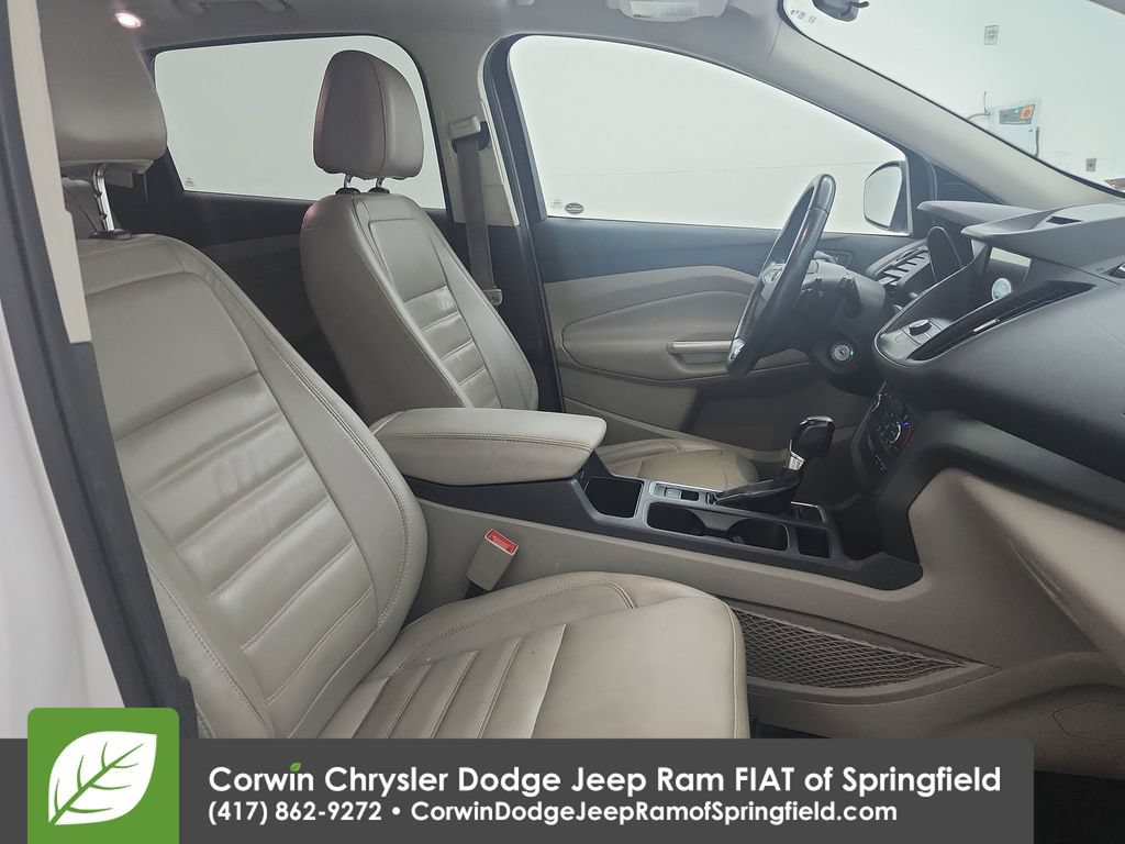 Used 2017 Ford Escape SE w/ SE Leather Comfort Package AWD/4WD image 31