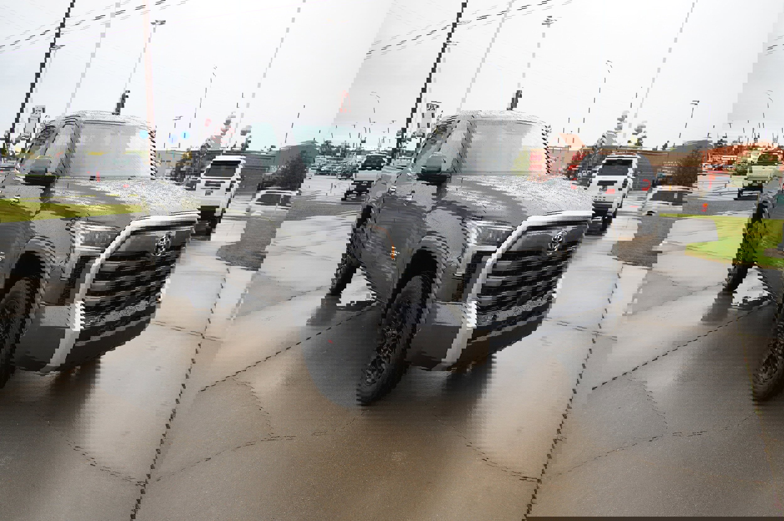 Used 2024 Toyota Tundra Limited video 2