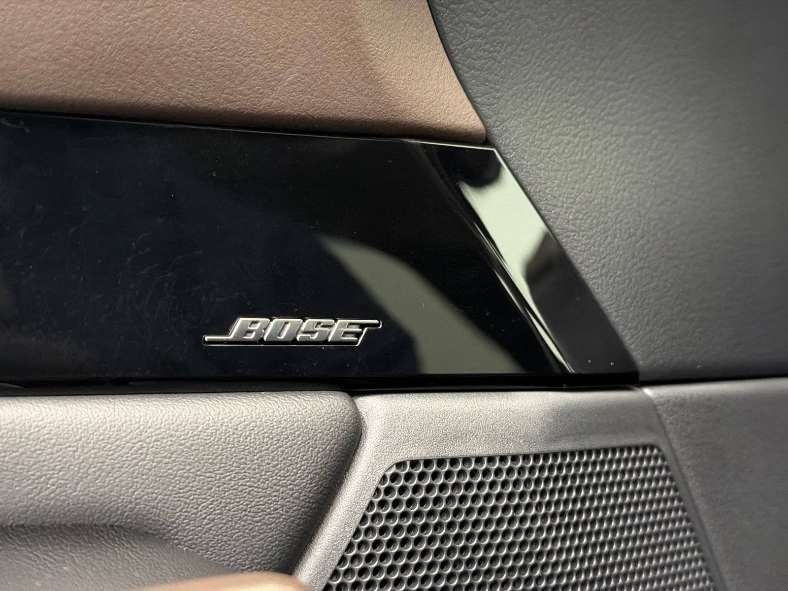 Certified 2025 MAZDA CX-30 AWD 2.5 S w/ Premium Package image 35