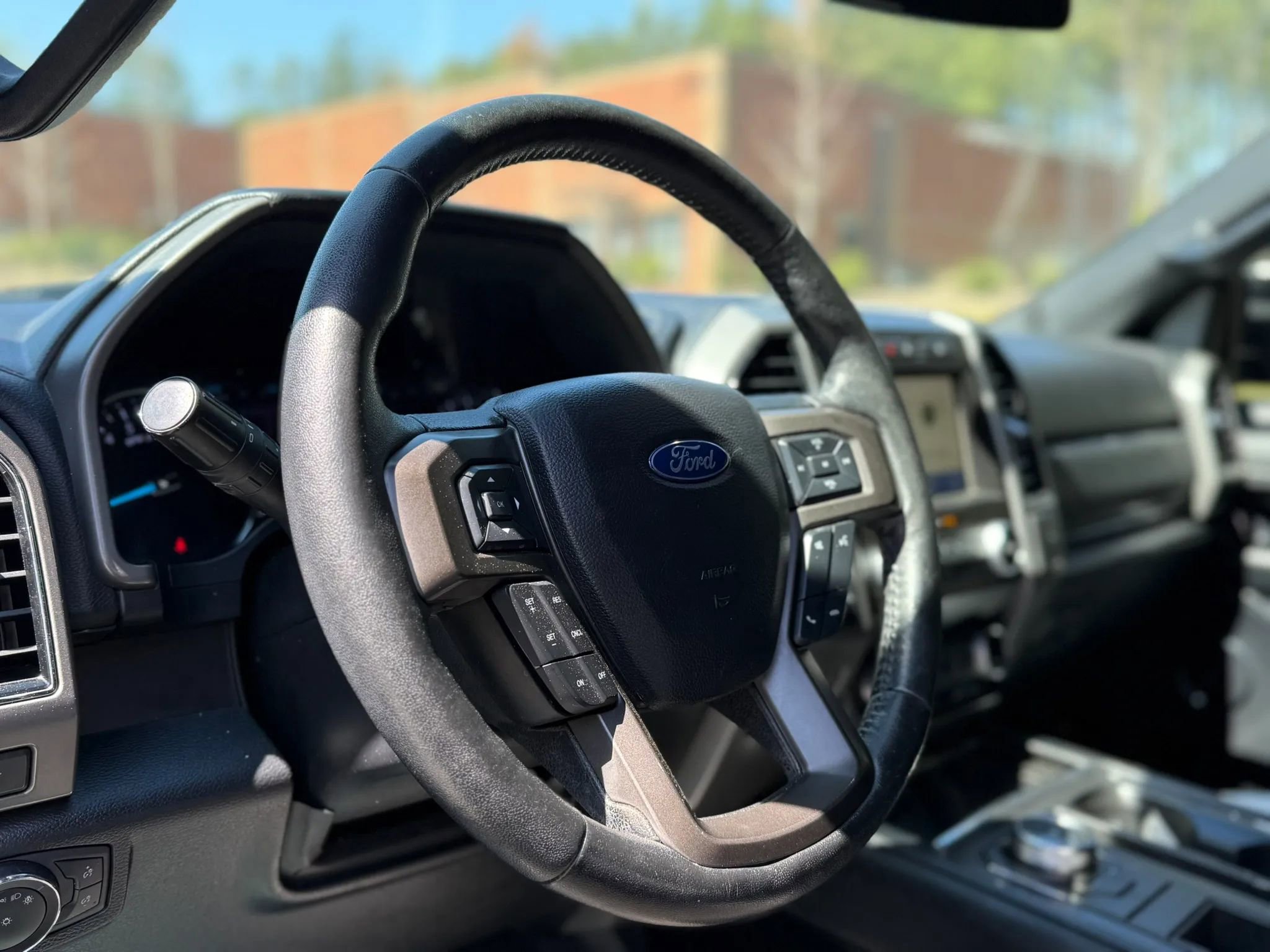 Used 2020 Ford Expedition Max XLT w/ Equipment Group 202A RWD image 10