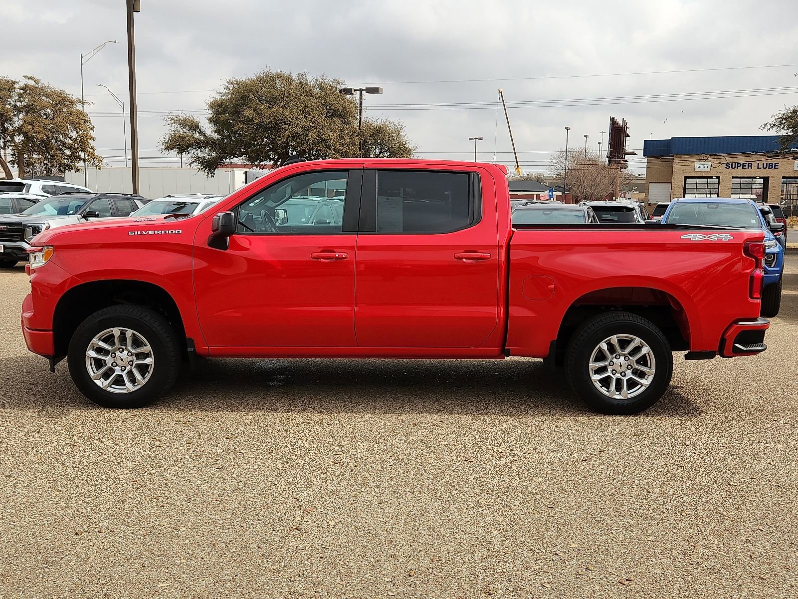 Used 2023 Chevrolet Silverado 1500 RST w/ Convenience Package II image 2