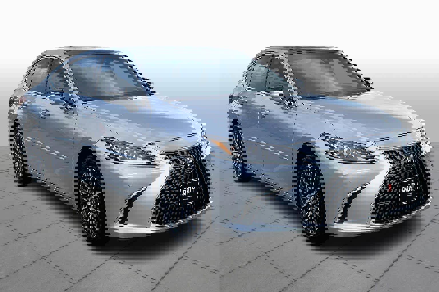 Used 2023 Lexus ES 350 Luxury w/ Protection Package (P2) image 3