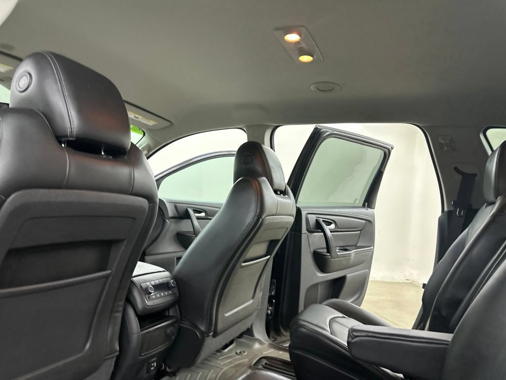 Used 2017 Chevrolet Traverse LT AWD/4WD image 25