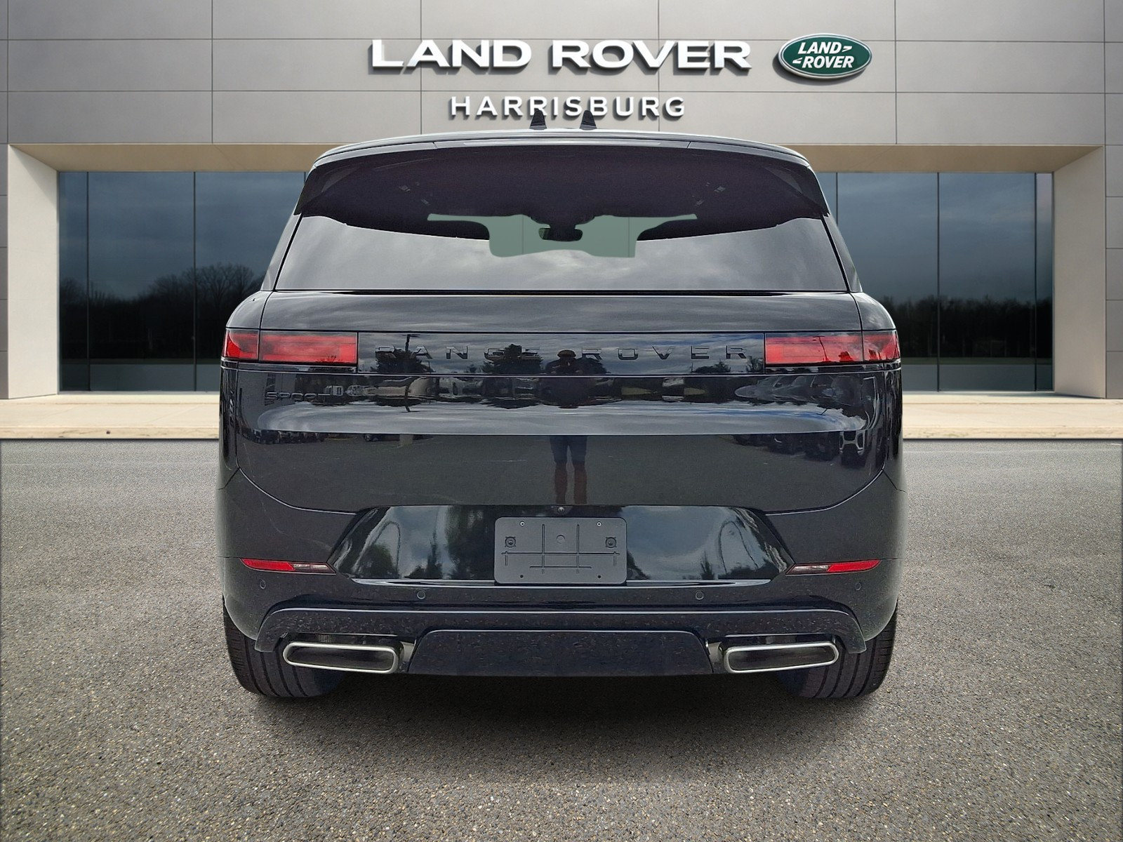 New 2026 Land Rover Range Rover Sport Dynamic SE AWD/4WD image 3