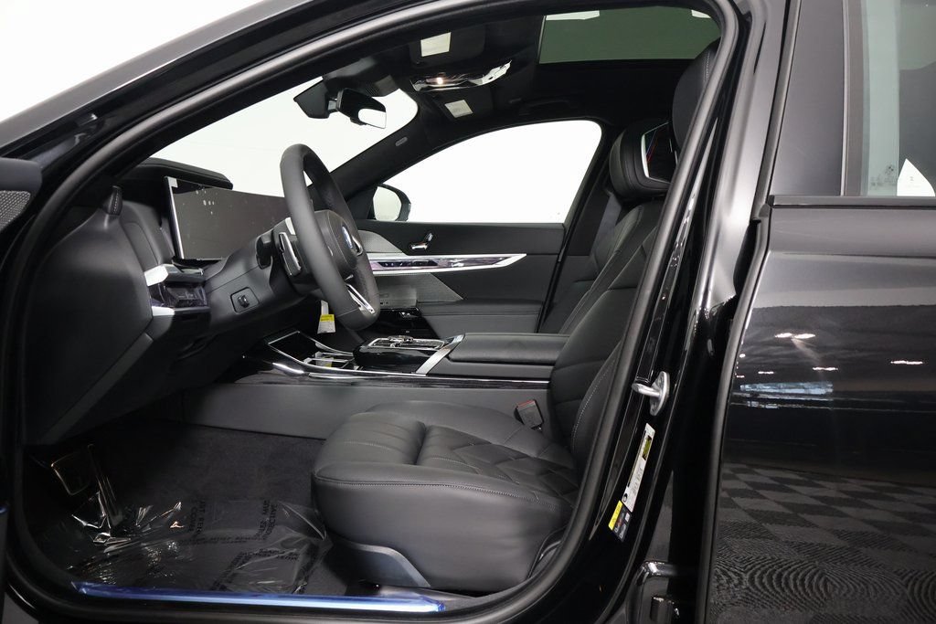 New 2026 BMW i7 eDrive50 w/ M Sport Package RWD image 5