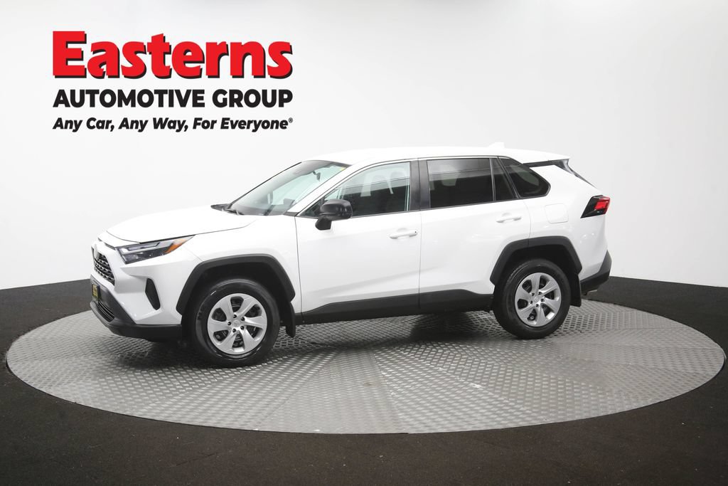 Used 2023 Toyota RAV4 LE AWD/4WD image 57