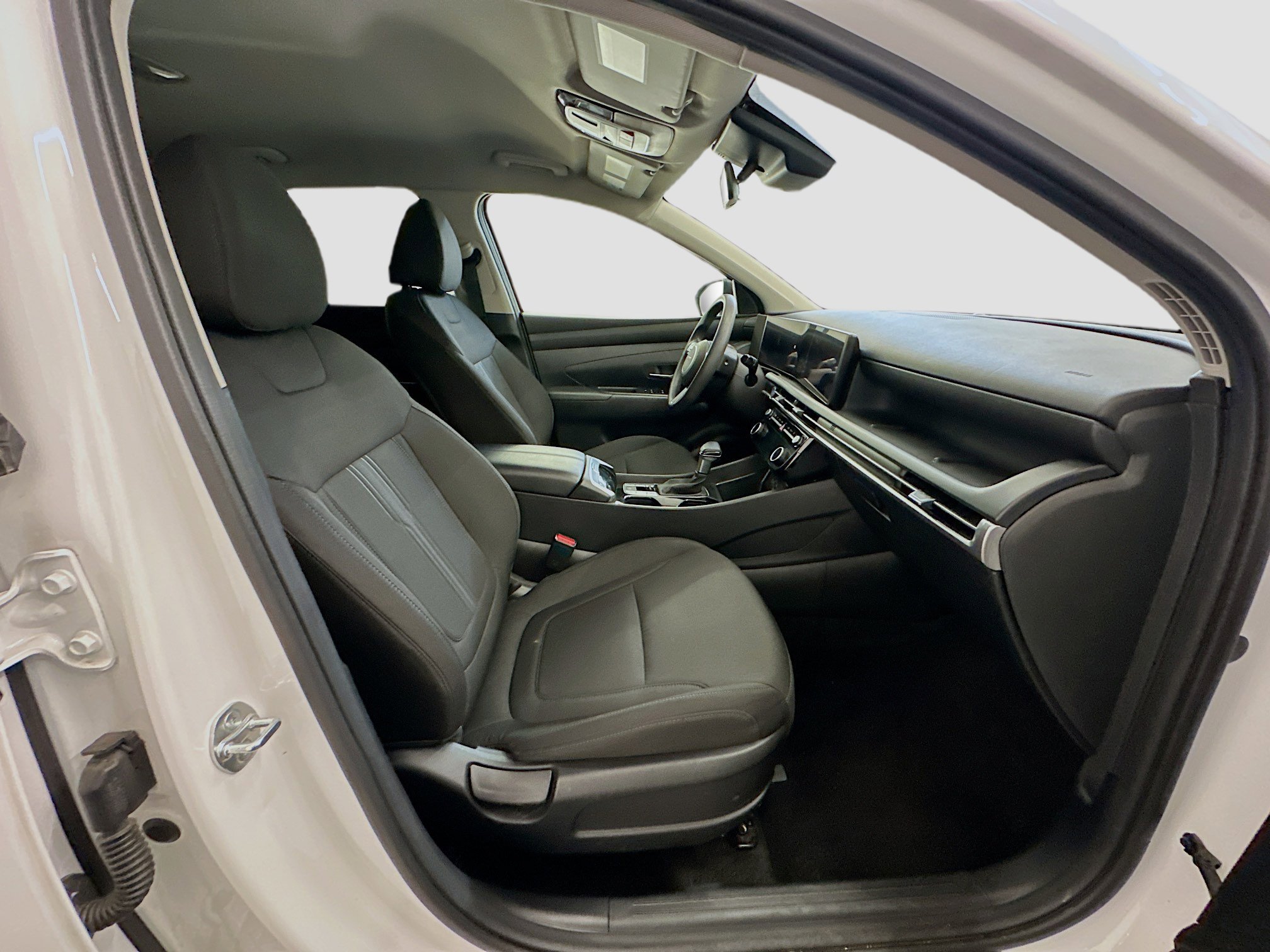 Used 2025 Hyundai Tucson SEL image 33