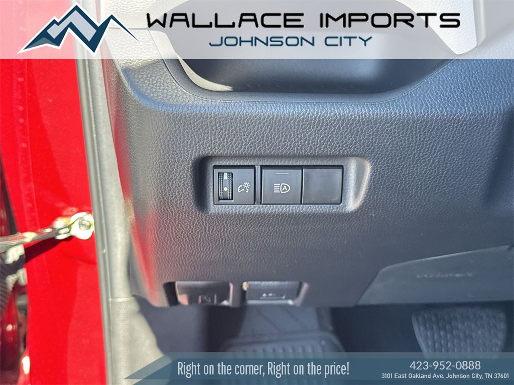 Used 2023 Toyota RAV4 XLE image 22