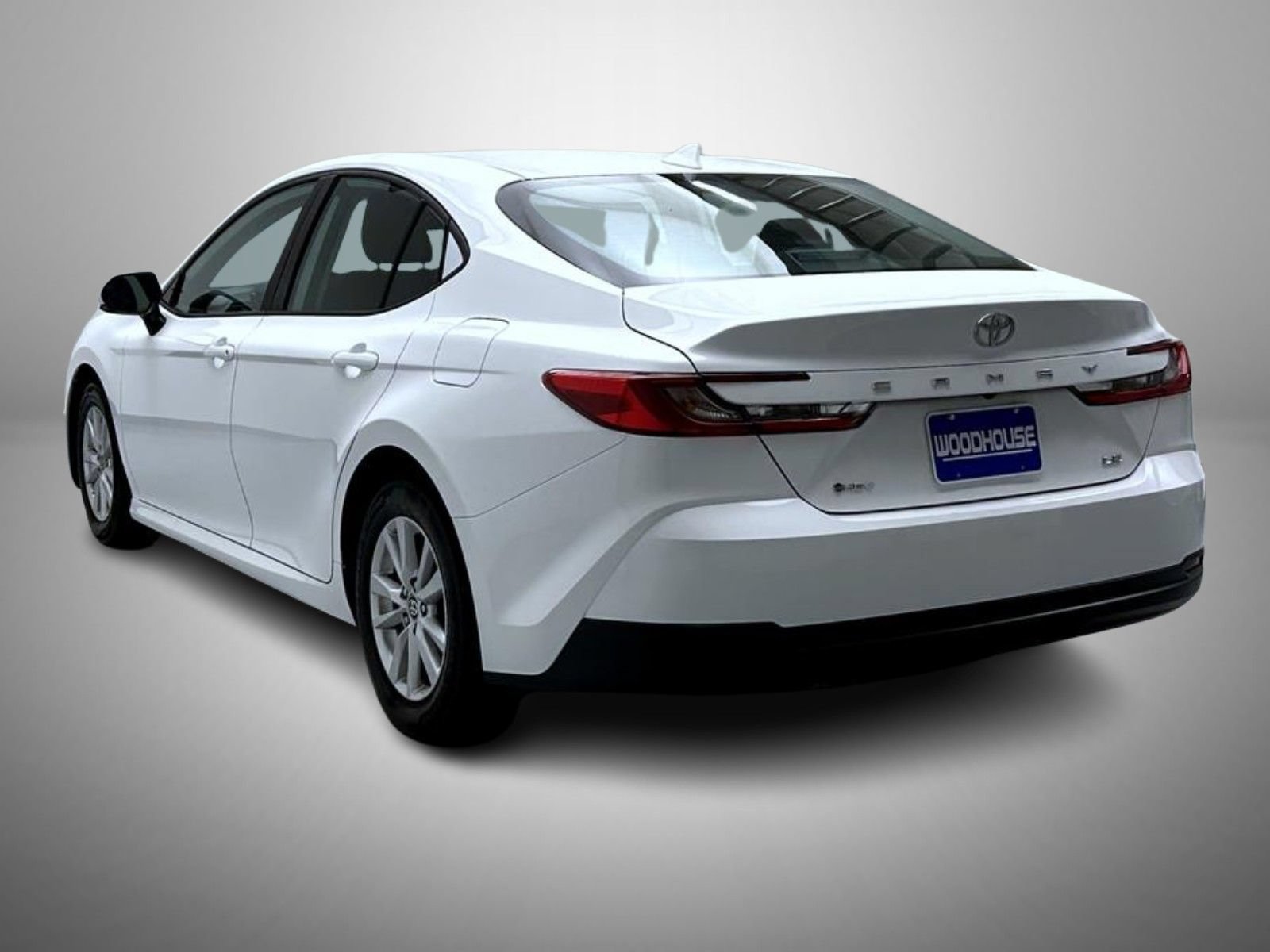 Used 2026 Toyota Camry LE FWD image 7