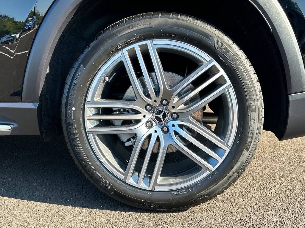New 2026 Mercedes-Benz GLS 450 4MATIC image 36