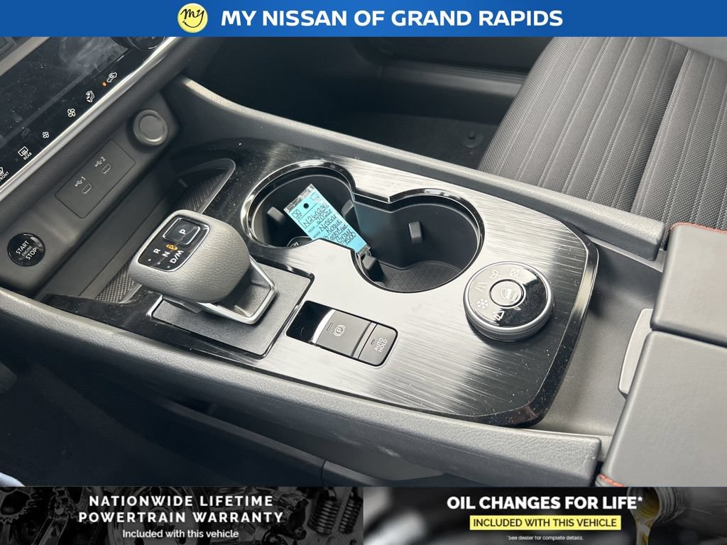 New 2026 Nissan Rogue SV AWD/4WD image 22