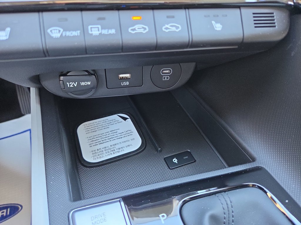New 2026 Hyundai Elantra Limited FWD image 27
