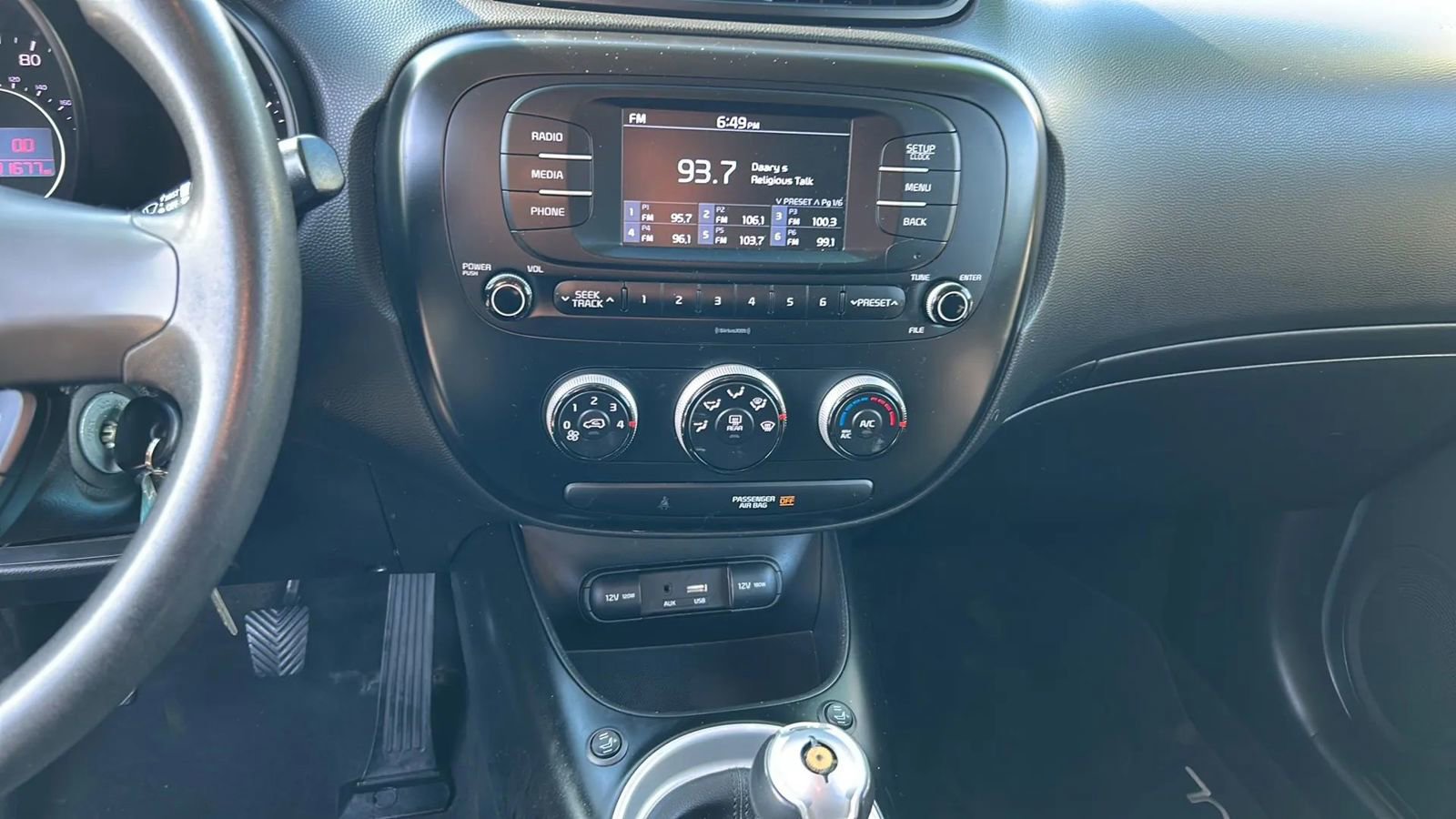 Used 2018 Kia Soul image 12