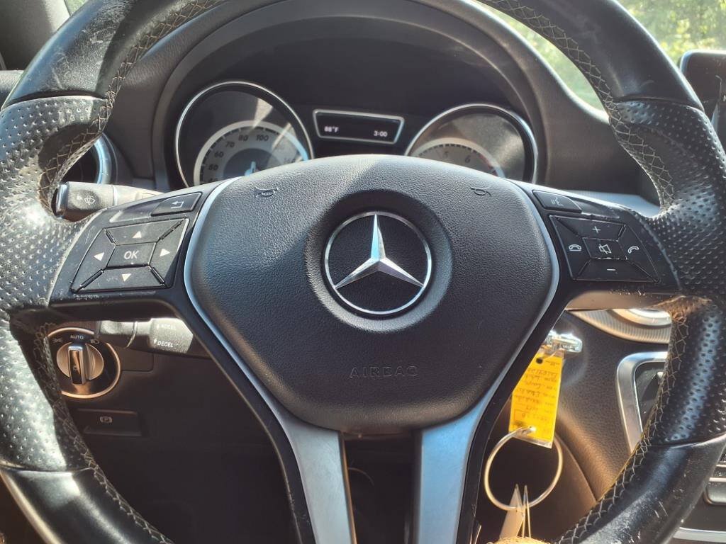 Used 2014 Mercedes-Benz CLA 250 image 20