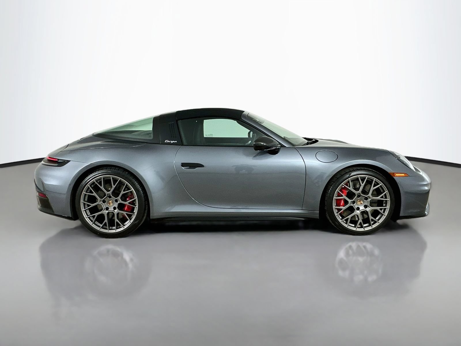 Used 2026 Porsche 911 Targa 4S AWD/4WD image 4