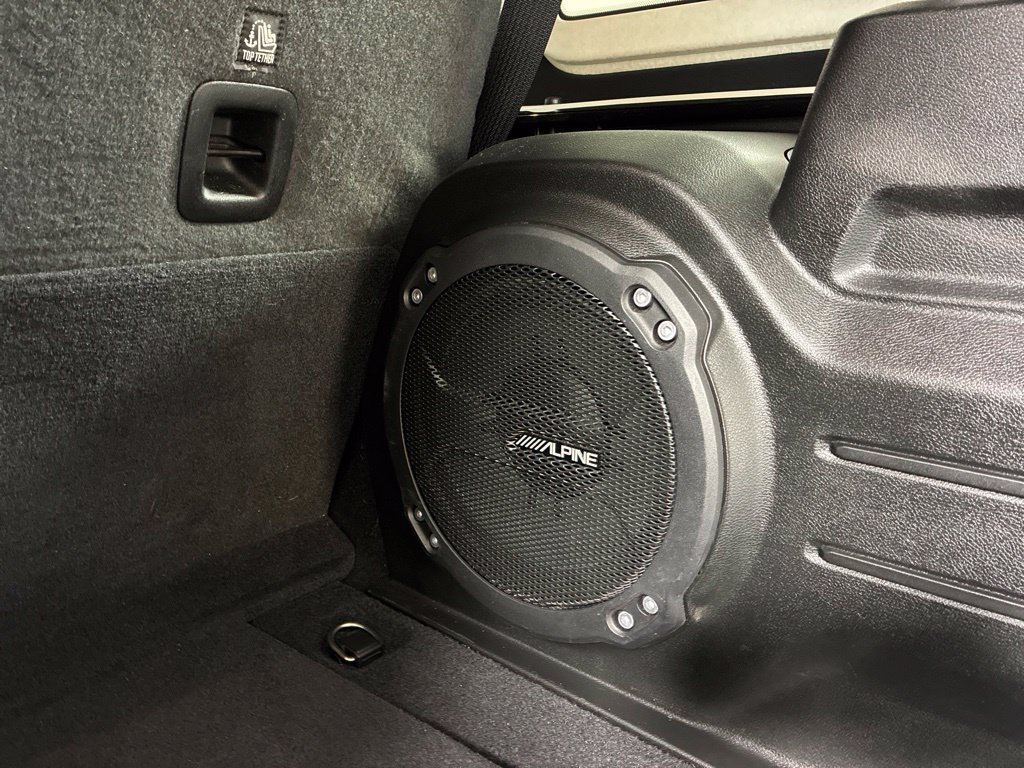 Used 2020 Jeep Wrangler Unlimited Sahara AWD/4WD image 31