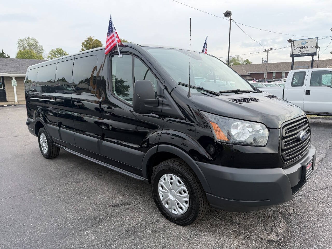 Used 2018 Ford Transit 350 XL RWD image 4