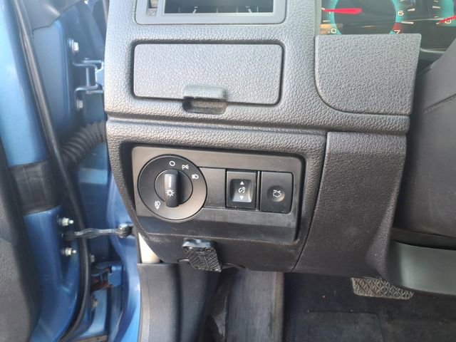 Used 2010 Ford Fusion SE image 12