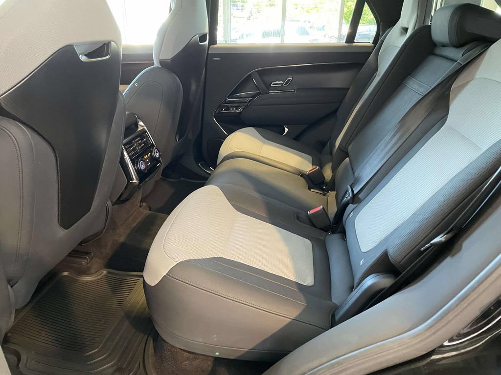 Certified 2024 Land Rover Range Rover Sport AWD/4WD image 18