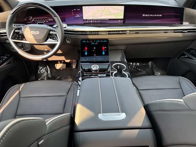 New 2026 Cadillac Escalade ESV Sport w/ LPO, Floor Liner Package AWD/4WD image 19