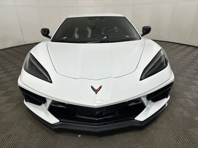 Used 2024 Chevrolet Corvette Stingray Preferred Cpe w/ Z51 Performance Package image 9