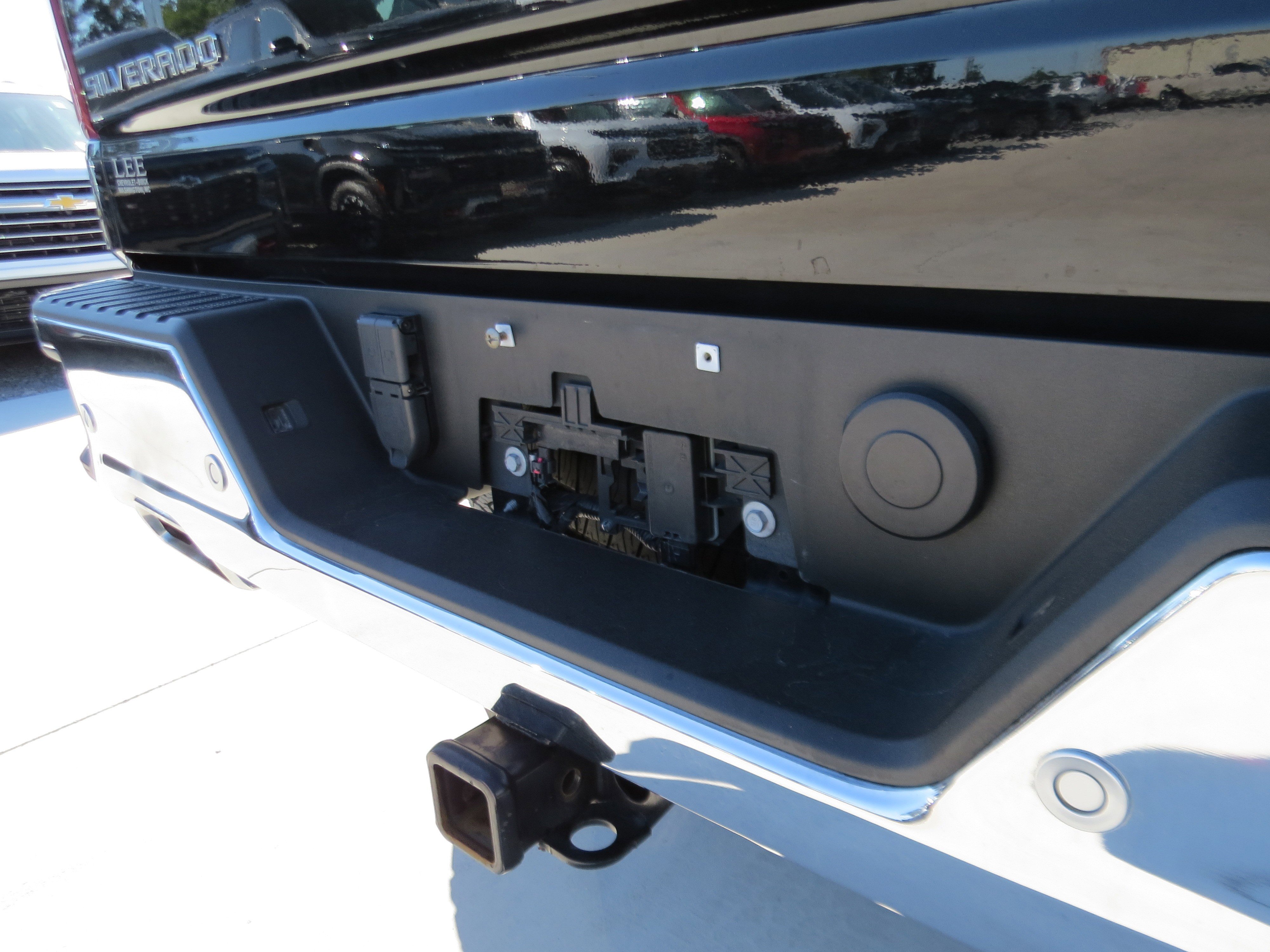 Used 2023 Chevrolet Silverado 1500 LTZ AWD/4WD image 14