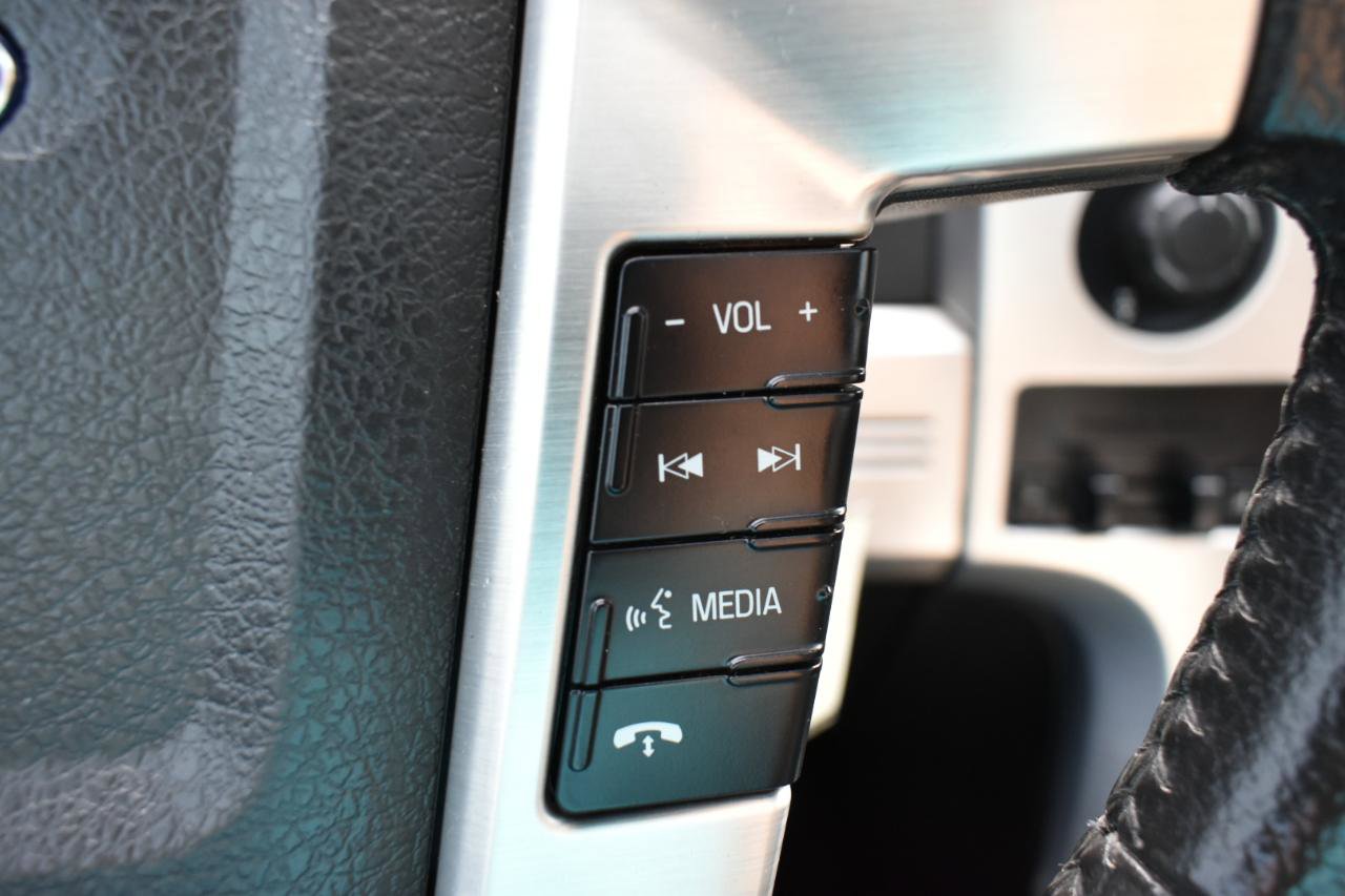 Used 2012 Ford F150 Platinum image 16