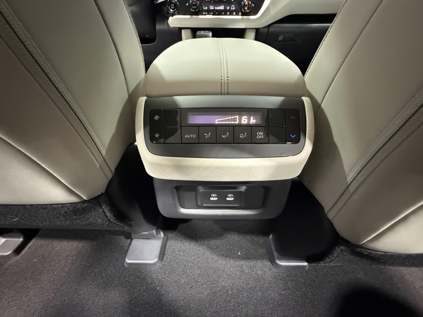 New 2026 Nissan Pathfinder SL image 32