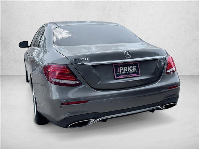 Used 2017 Mercedes-Benz E 300 image 5