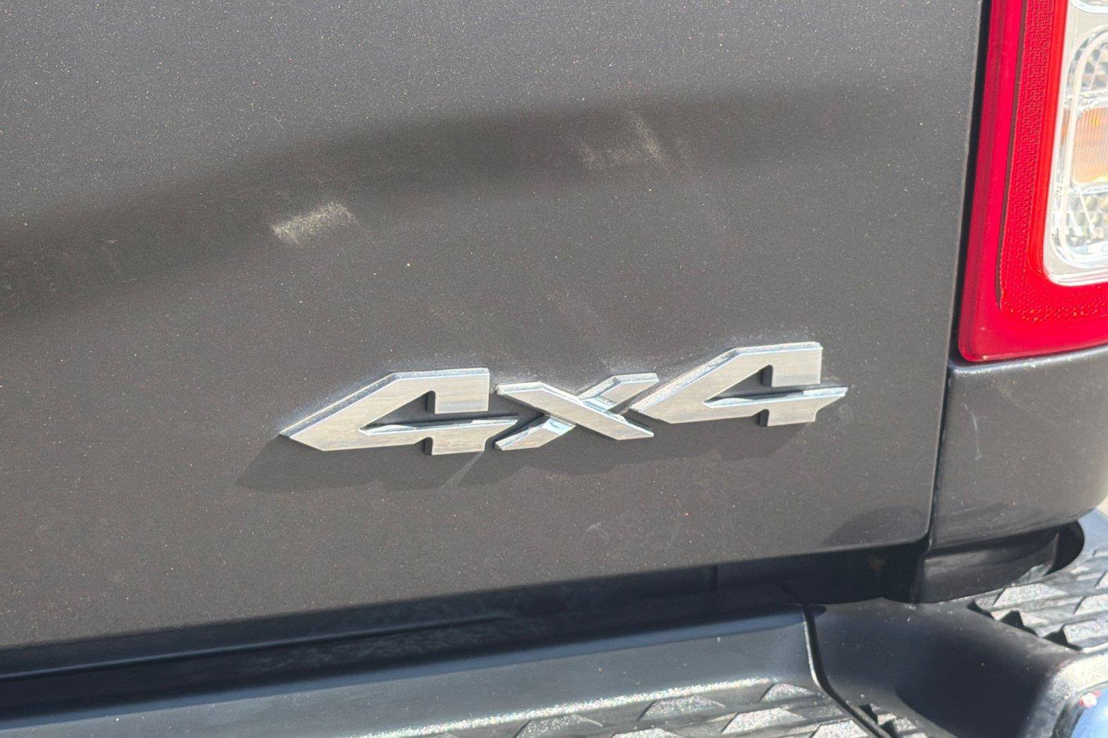 Certified 2024 RAM 2500 Big Horn AWD/4WD image 24