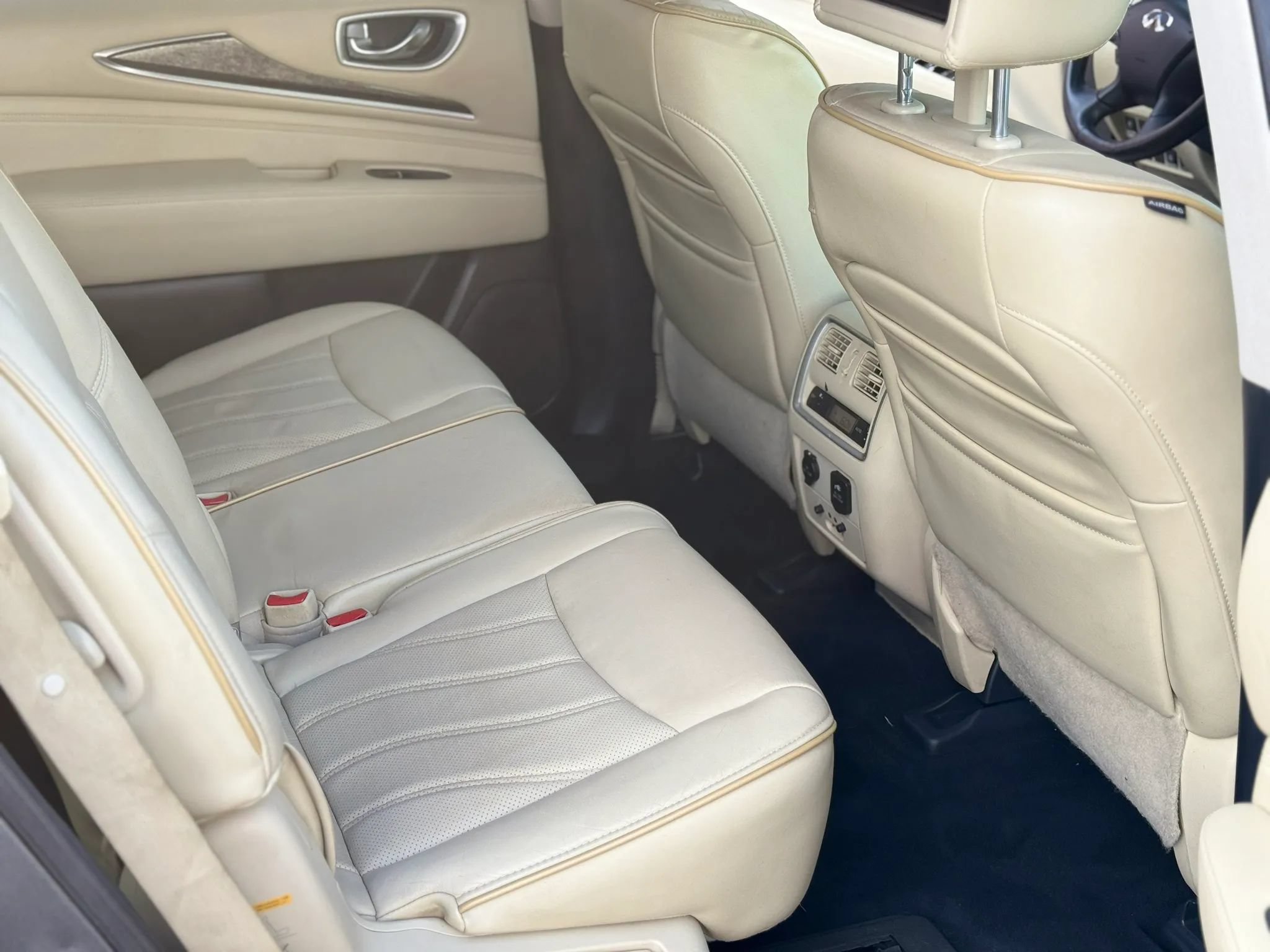 Used 2015 INFINITI QX60 Luxe w/ Premium Plus Package AWD/4WD image 9
