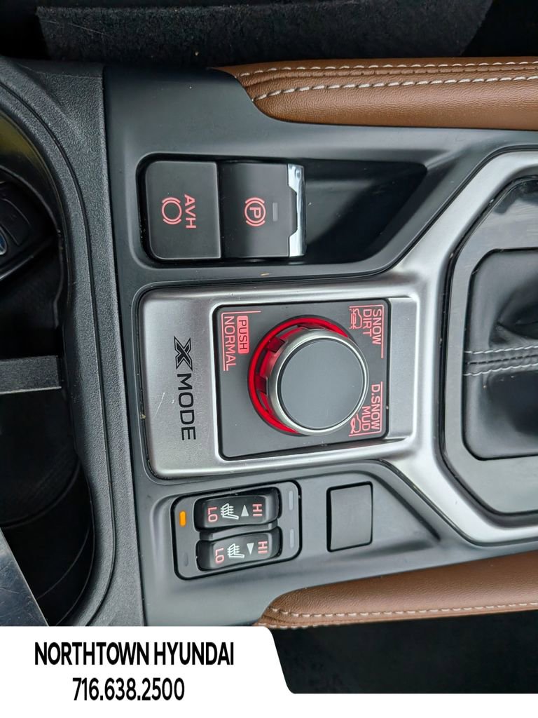 Used 2022 Subaru Forester Touring image 18