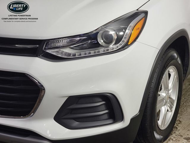 Used 2019 Chevrolet Trax LT w/ LT Convenience Package FWD image 9