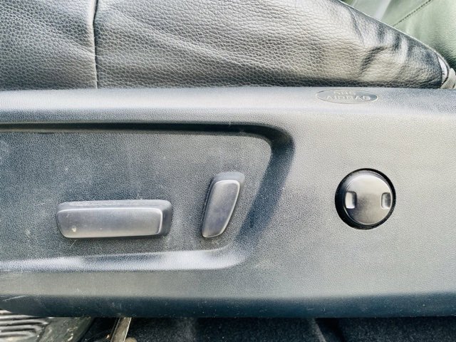 Used 2017 Toyota Tundra Limited w/ Limited Premium Package image 14