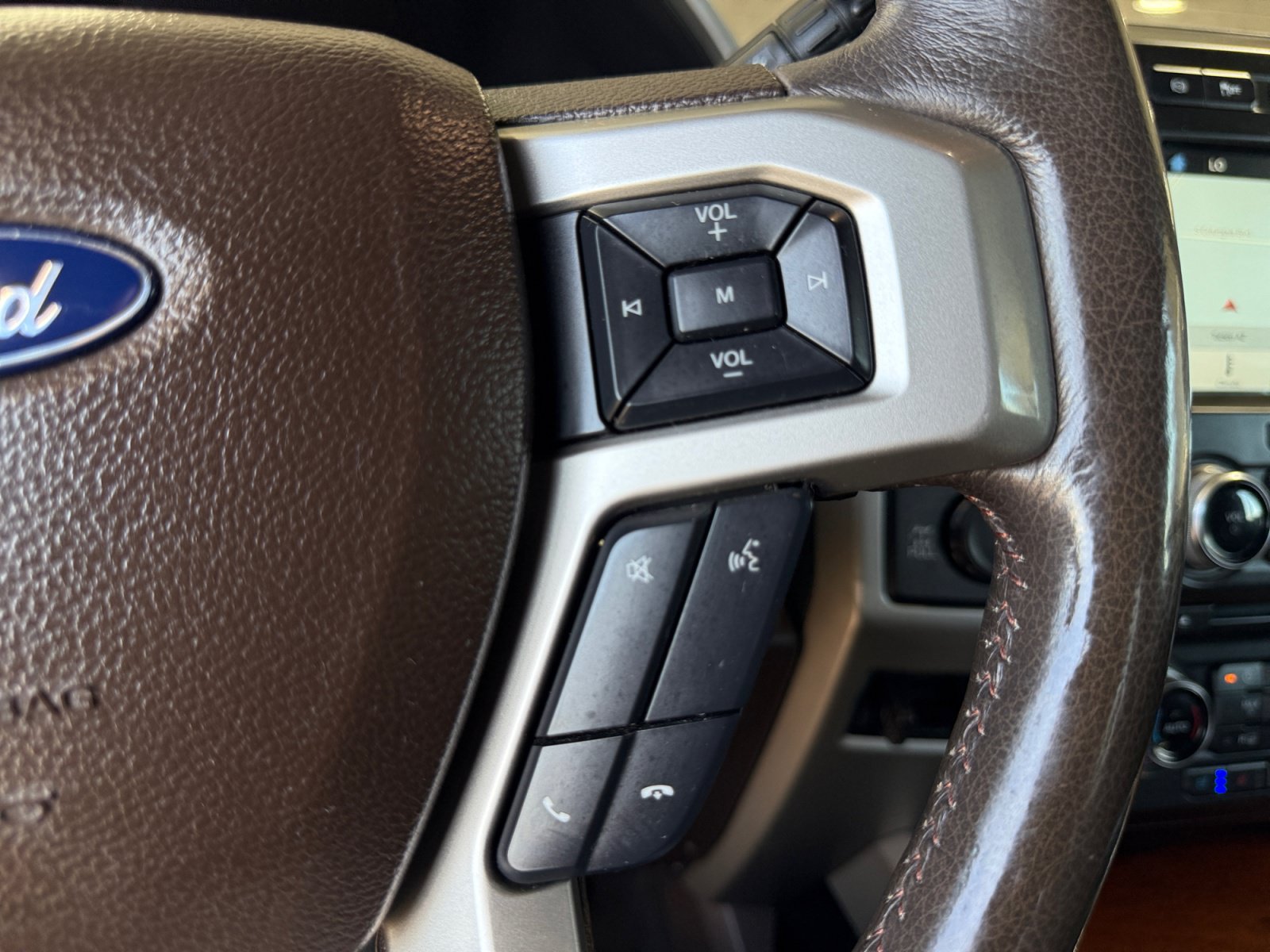 Used 2017 Ford F250 King Ranch w/ Chrome Package AWD/4WD image 19