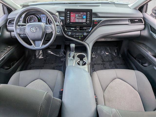 Used 2024 Toyota Camry LE w/ Convenience Package image 18