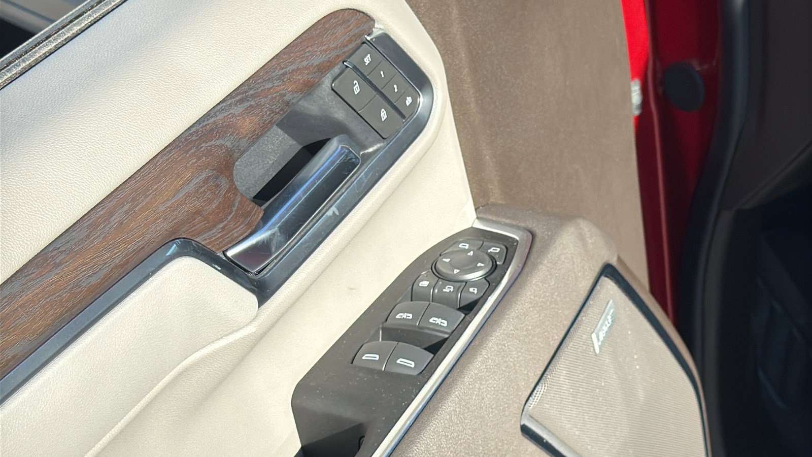 New 2026 GMC Sierra 2500 SLT w/ SLT Premium Package AWD/4WD image 9