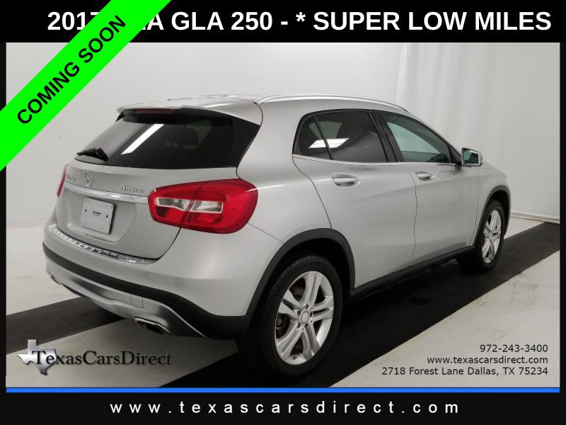 Used 2017 Mercedes-Benz GLA 250 4MATIC image 2