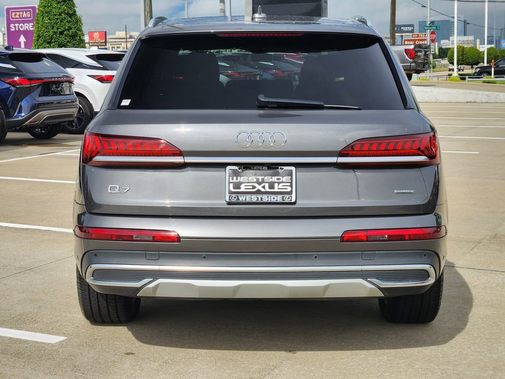 Used 2021 Audi Q7 2.0T Premium Plus w/ Premium Plus Package AWD/4WD image 6