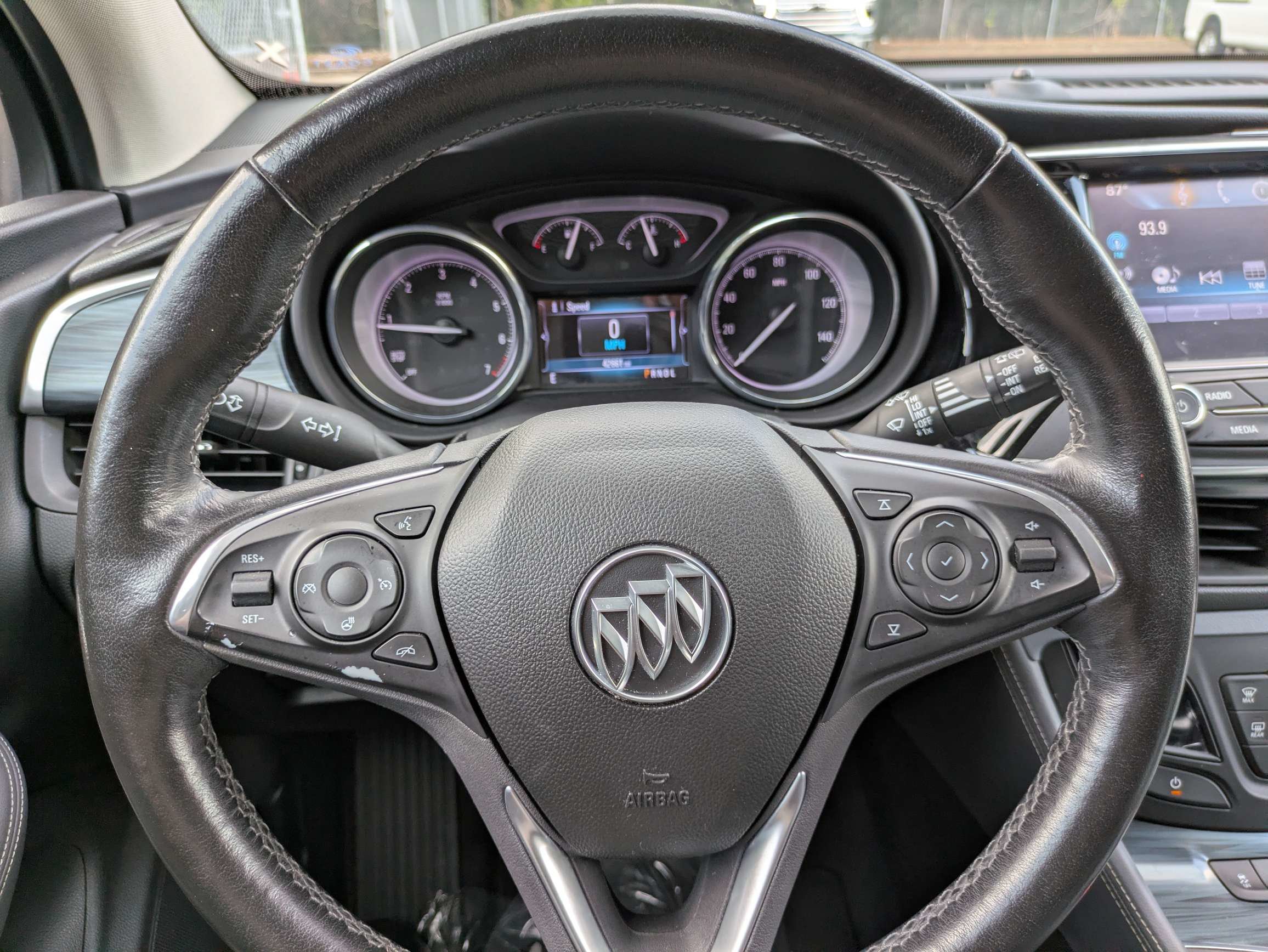Used 2020 Buick Envision Essence FWD image 18