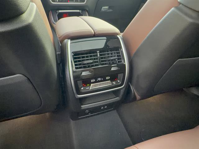 New 2026 BMW X5 xDrive50e w/ M Sport Package AWD/4WD image 29