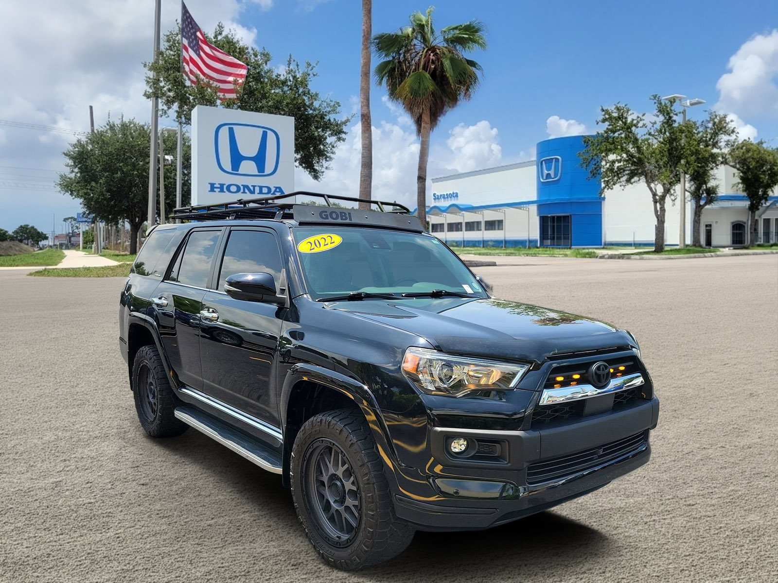Used 2022 Toyota 4Runner Limited AWD/4WD image 2