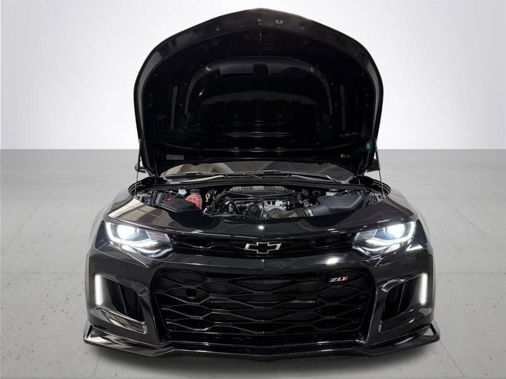 Used 2020 Chevrolet Camaro ZL1 image 5