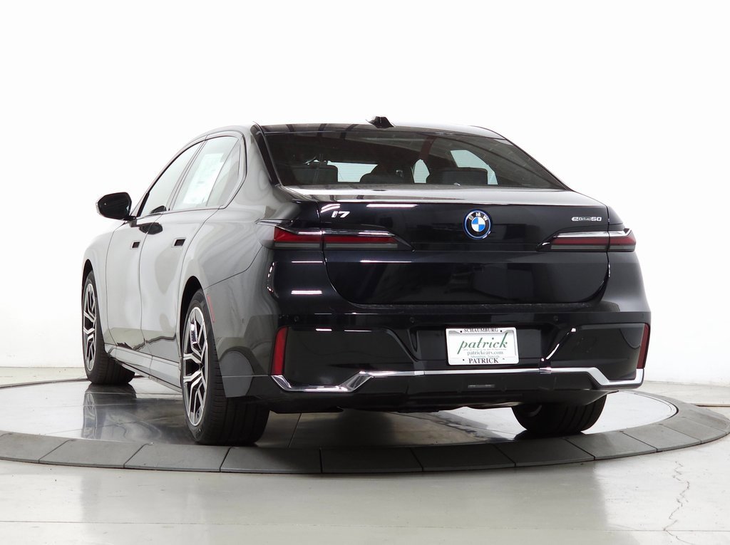 Used 2025 BMW i7 eDrive50 w/ M Sport Package image 6