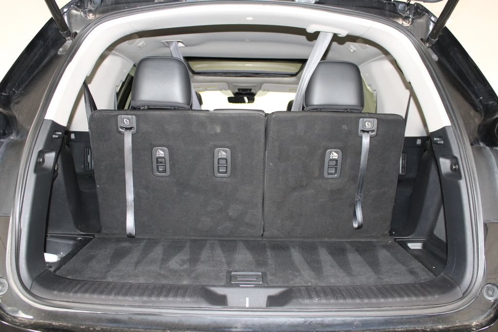 Used 2023 Honda Pilot Touring image 9