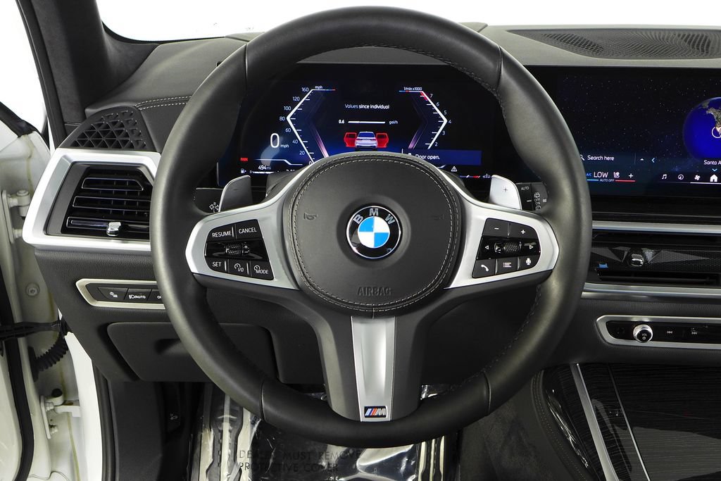 Certified 2024 BMW X7 xDrive40i w/ M Sport Package AWD/4WD image 27